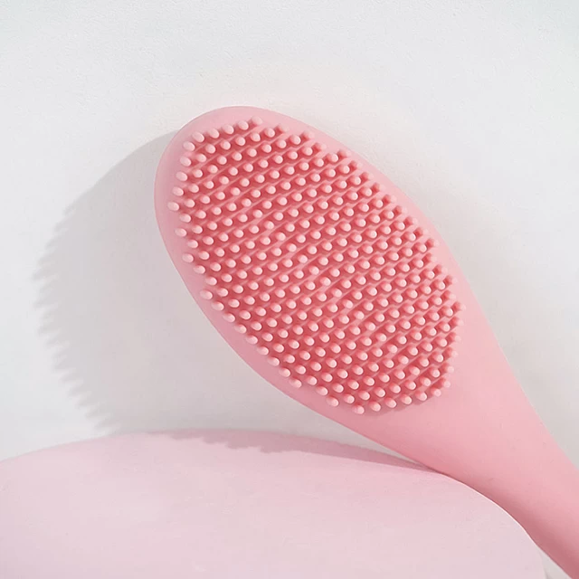 Silikonska Četkica za Nanošenje Maske na Lice| Brushworks | Kozmo Silikonska Četkica za Nanošenje Maske na Lice| Brushworks | Kozmo