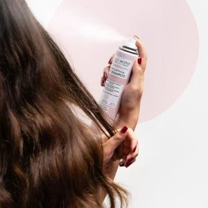 Šampon za suvo pranje kose Refresh & Revitalise 200ml