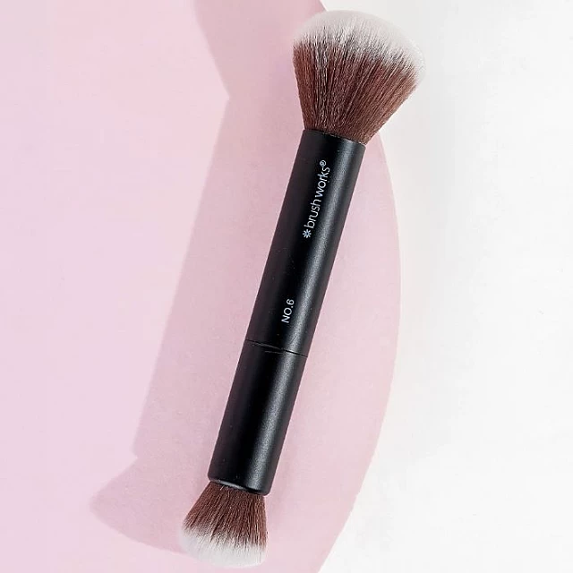 Duo četkica za nanošenje pudera i blendovanje No. 6 5056683101454 | Brushworks |Kozmo Online Duo četkica za nanošenje pudera i blendovanje No. 6 5056683101454 | Brushworks |Kozmo Online