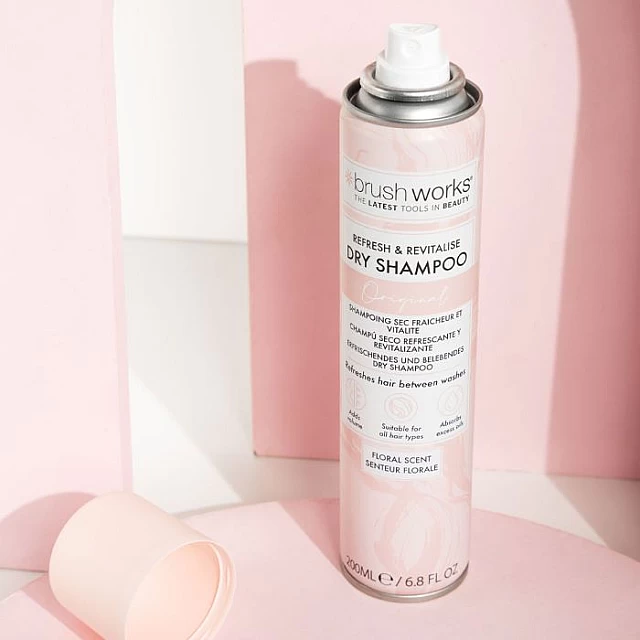 Šampon za suvo pranje kose Refresh & Revitalise 200ml 5060903879214 | Brushworks |Kozmo Online Šampon za suvo pranje kose Refresh & Revitalise 200ml 5060903879214 | Brushworks |Kozmo Online