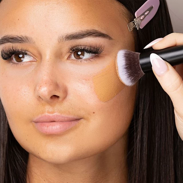 Četkica za tečni puder Br. 2 5056683101300| Brushworks | KOZMO Četkica za tečni puder Br. 2 5056683101300| Brushworks | KOZMO