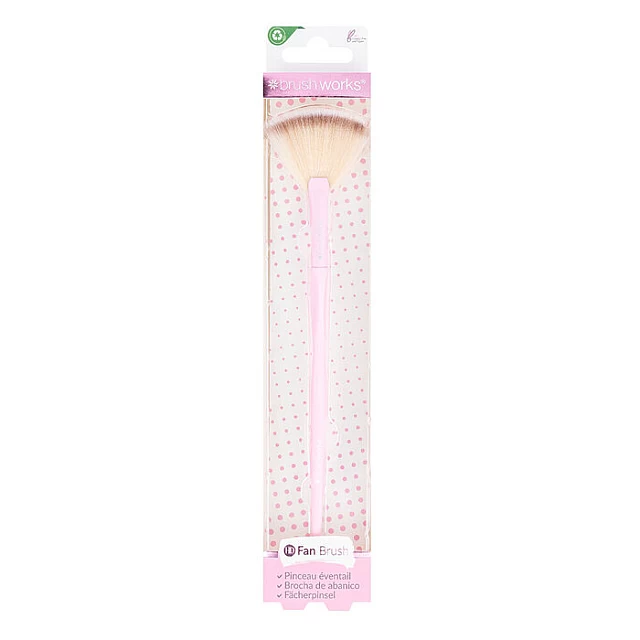 Lepezasta Četkica za Hajlajter | Četkice za Šminkanje | Kozmo Shop Online Lepezasta Četkica za Hajlajter | Četkice za Šminkanje | Kozmo Shop Online
