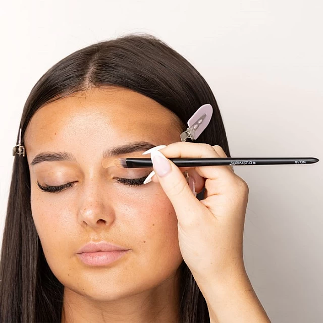 Četkica sa senčenje No. 18 | 5056683101676 | Brushworks | Kozmo Online Četkica sa senčenje No. 18 | 5056683101676 | Brushworks | Kozmo Online