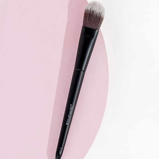 Cetkica za Tecni Puder i Podlogu No. 1 - 5056683101249 - Brushworks - Kozmo Online Cetkica za Tecni Puder i Podlogu No. 1 - 5056683101249 - Brushworks - Kozmo Online