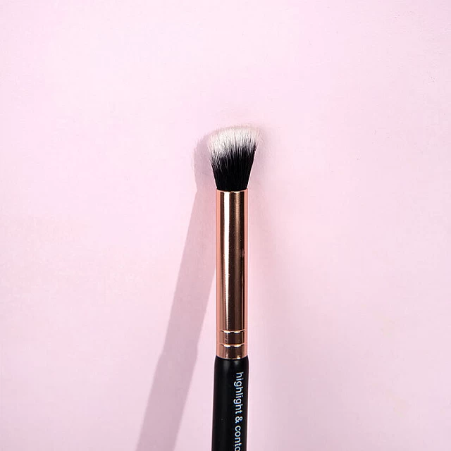 Četkica za Konturisanje i Hajlajter | Brushworks | Kozmo Online Četkica za Konturisanje i Hajlajter | Brushworks | Kozmo Online