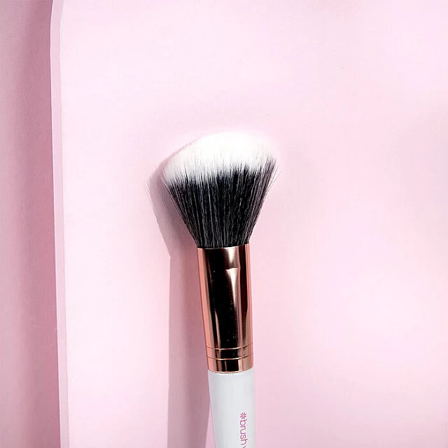 Cetkica za rumenilo White & Gold 5060455146185 | BRUSHWORKS | Kozmo Online