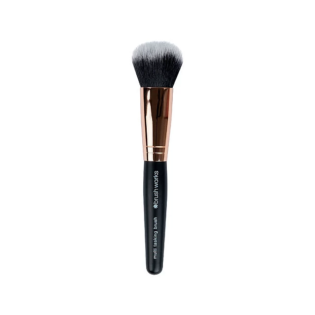 Višenamenska četkica za rumenilo bronzer i hajlajter 5060226339679 |BRUSHWORKS | Kozmo Online Višenamenska četkica za rumenilo bronzer i hajlajter 5060226339679 |BRUSHWORKS | Kozmo Online