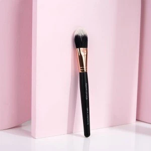 Četkica za tečni puder i korektor Brushworks