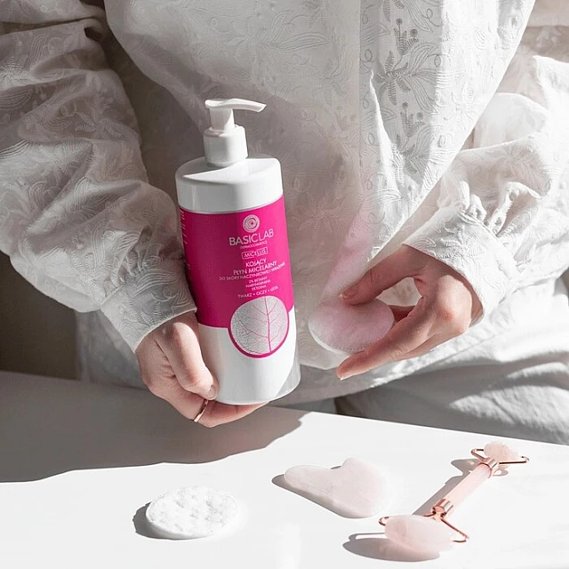 BasicLab Micelarna Voda za Osetljivu Kožu Sklonu Crvenilu - Kozmo - 5904639170651 