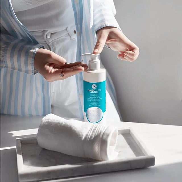 BasicLab Hidratantni Gel za Čišćenje Lica za Suvu i Osetljivu Kožu - Kozmo - Kozmo - 5904639170705 