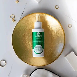 Serum za lice Niacinamid 10% + Peptidi - Za Masnu Kožu, Pore i Akne 30ml