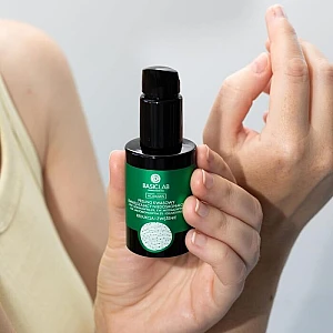 Piling Za Problematičnu Kožu Sa Mandeličnom i Šikiminskom Kiselinom - Akne 30ml