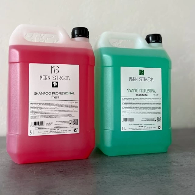 Šampon sa aromom jabuke 5L | Keen Strok | Kozmo Šampon sa aromom jabuke 5L | Keen Strok | Kozmo