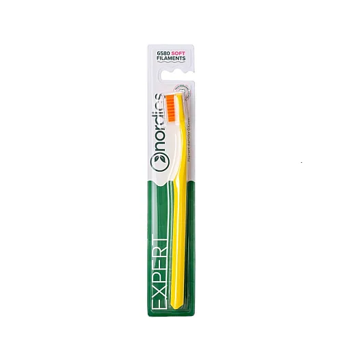 Četkica za zube Nordics Expert Curve 6580 Soft - Žuta/Narandžasta