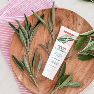 Organska pasta za osetljive zube i protiv upale desni 75ml