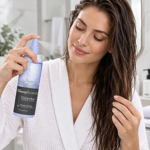 Regenerator za sjaj kose bez ispiranja 200 ml Glossification Luminous Spritzer 