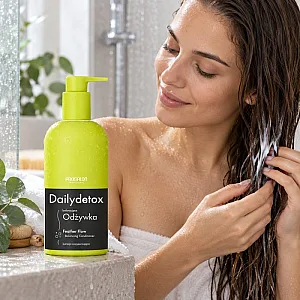 Regenerator za masnu kosu i vlasište Dailydetox Feather Flow 400 ml