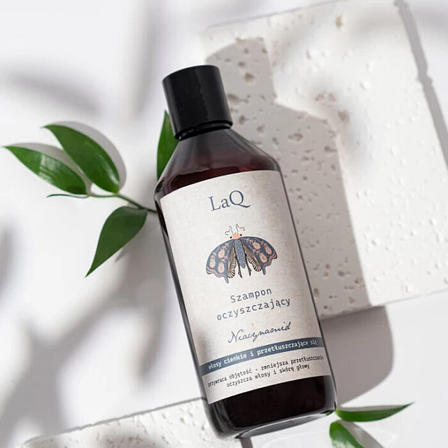Šampon za Masnu Kosu sa Niacinamidom 300ml | Laq | Kozmo Online - 5902730831006 Šampon za Masnu Kosu sa Niacinamidom 300ml | Laq | Kozmo Online - 5902730831006