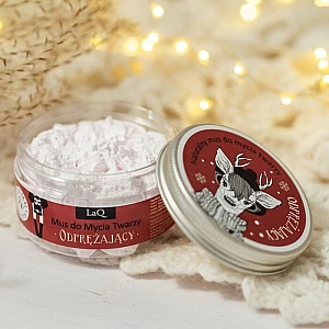 Piling i pena za čišćenje i umivanje lica sa mirisom božićne praline 100ml LaQ