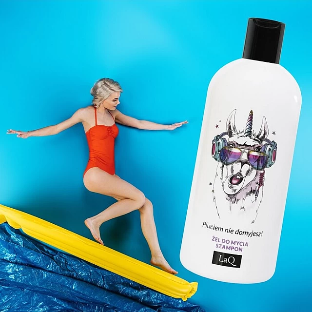 Šampon i gel za tuširanje sa mirisom tropskog voća 2u1 - Llama 300ml Šampon i gel za tuširanje sa mirisom tropskog voća 2u1 - Llama 300ml