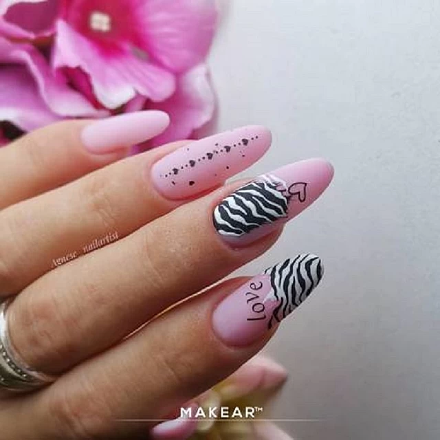 Baza za nokte Candy Pink CRB08 5907508488802| MAKEAR | Kozmo Baza za nokte Candy Pink CRB08 5907508488802| MAKEAR | Kozmo