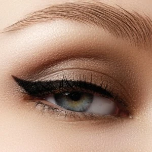 Ajlajner u obliku olovke za oči Perfect Wings 