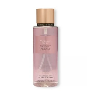 Victoria`s Secret Velvet Petals Body Mist 250ml