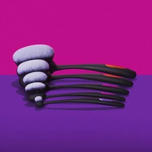 Četkica za jagodice (blend + blur) REAL TECHNIQUES