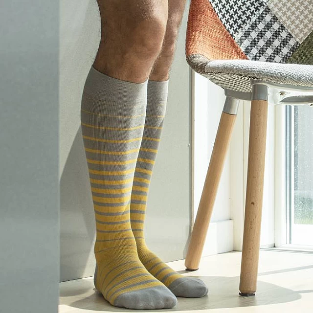 FANCY SOCKS - STRIPED Pattern - Dokolenice Unisex 140 DEN (18-22 mmHg) FANCY SOCKS - STRIPED Pattern - Dokolenice Unisex 140 DEN (18-22 mmHg)