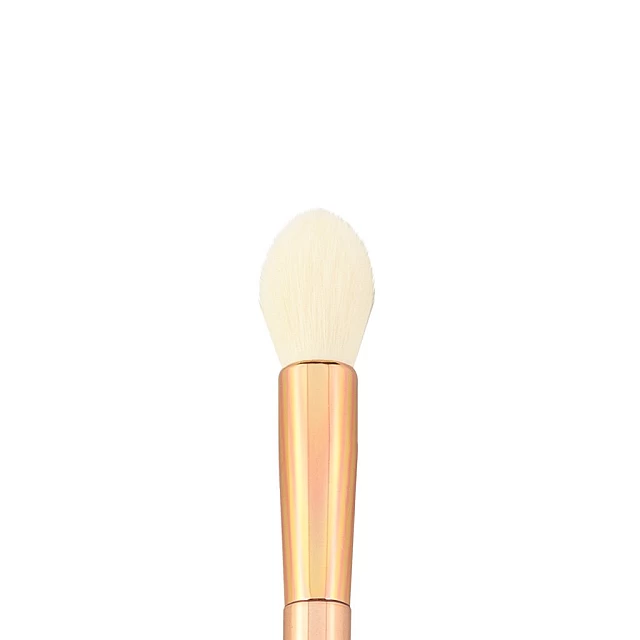 Četkica za konturisanje CHIQUE ROSEGOLD | Brush Royal&Langnickel | Kozmo Četkica za konturisanje CHIQUE ROSEGOLD | Brush Royal&Langnickel | Kozmo