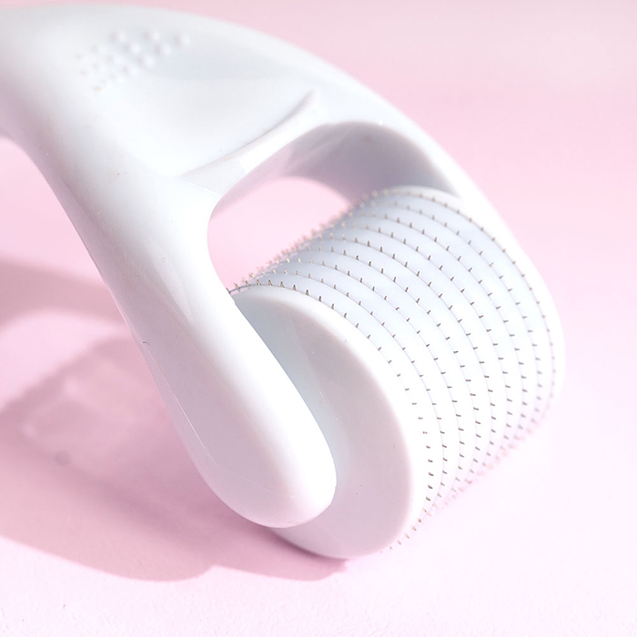 Roler Derma Sa Mikro Iglicama Za Negu Kože| BRUSHWORKS | Kozmo Online