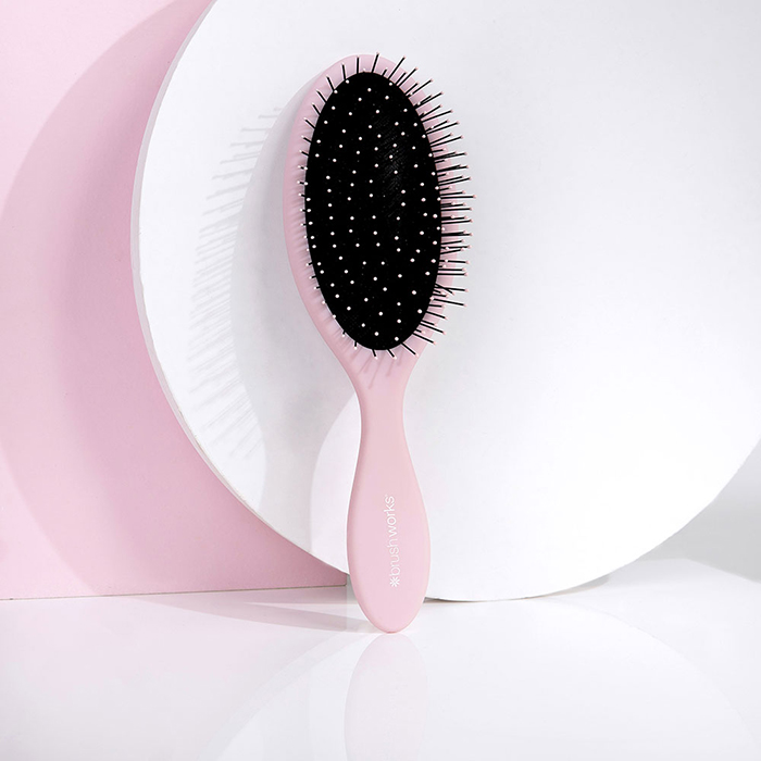 Četka Za Rasčešljavanje Kose - Roza| BRUSHWORKS | Kozmo Online