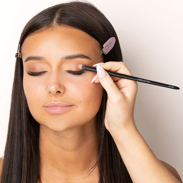 Četkica za blendovanje senki za oči No. 20 | 5056683101737 | Brushworks | Kozmo Online