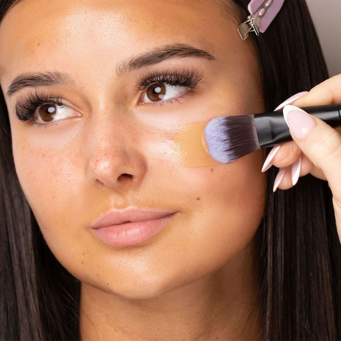 Cetkica za Tecni Puder i Podlogu No. 1 - 5056683101249 - Brushworks - Kozmo Online 