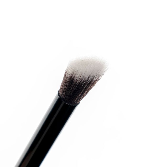 Kosa četkica za obrve i ajlajner br 15 - 5056683101553 - Brushworks - Kozmo Online