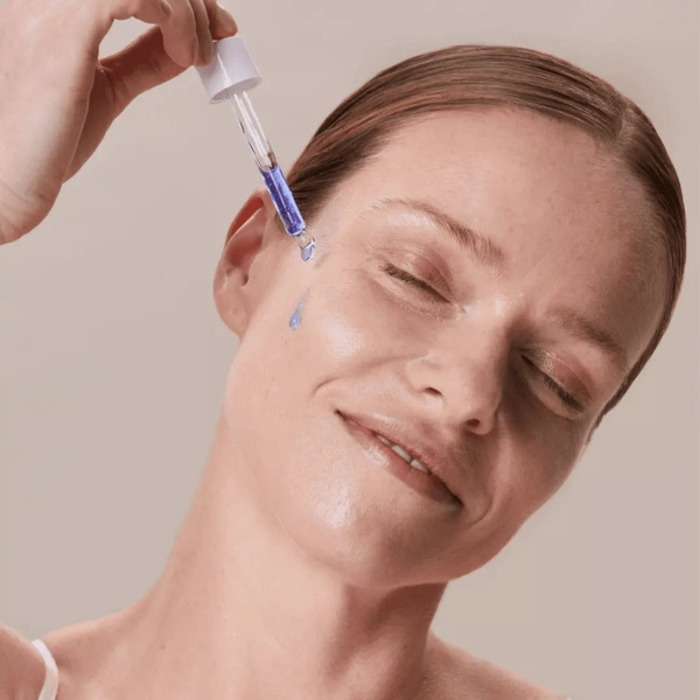 BasicLab Anti-Age Serum za Lice sa 0,5% Peptida Bakra i Hijaluronskom Kiselinom 30ml | 5904639170637 | Kozmo
