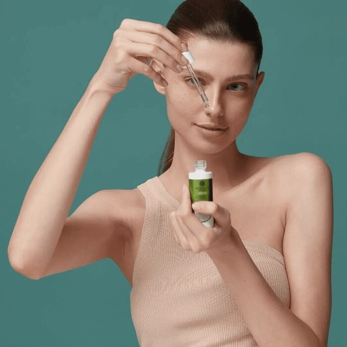 BasicLab Vitamin C Serum za lice za ujednačavanje tena - Kozmo - 5907637951703
