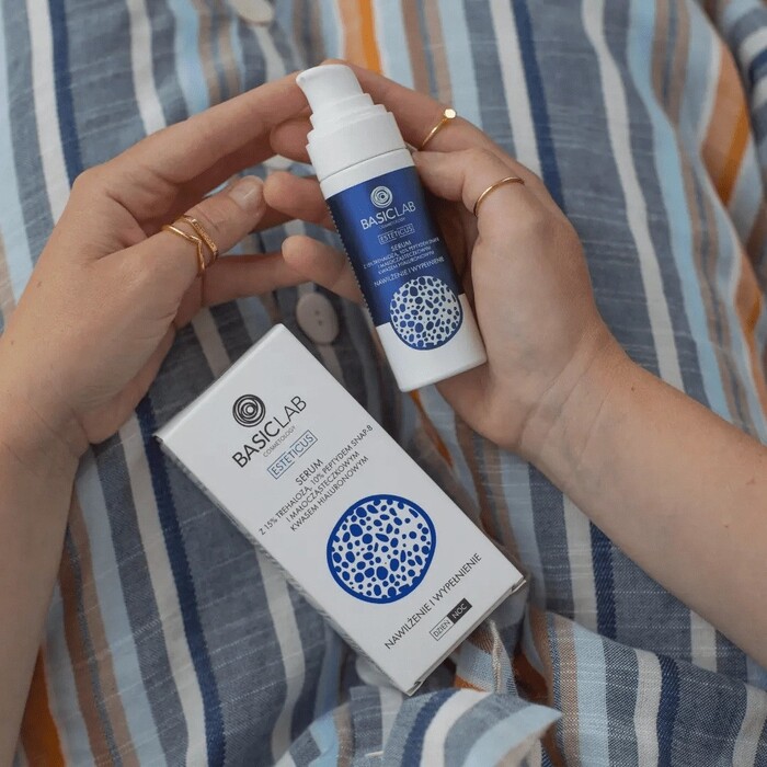 BasicLab Serum za lice protiv bora sa peptidima i trehalozom - Kozmo - 5907637951741 
