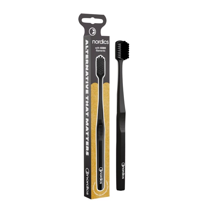 Četkica za zube Premium SOFT 6580 - Crna | Nordics | Kozmo - 3800500324333