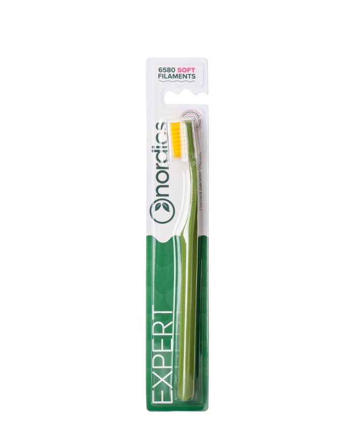 Četkica za zube Nordics Expert Curve 6580 Soft - Zeleno/Žuta  