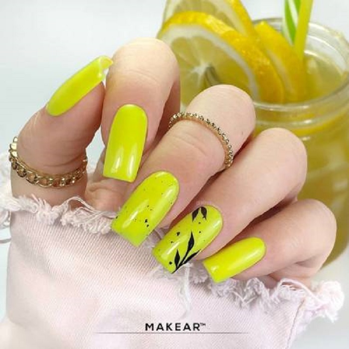 Baza za nokte Lagoon Blue CRB18 5904689251430 | MAKEAR | Kozmo