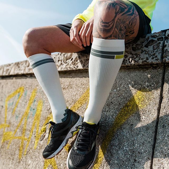 SPORTSKE KOMPRESIVNE ČARAPE (18-22 mmHg)