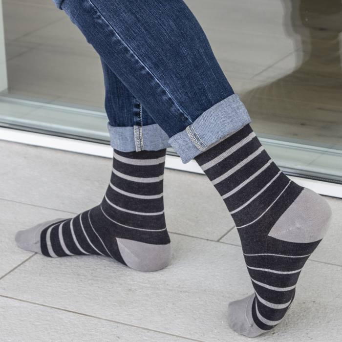FANCY SOCKS - STRIPED Pattern - Dokolenice Unisex 140 DEN (18-22 mmHg)