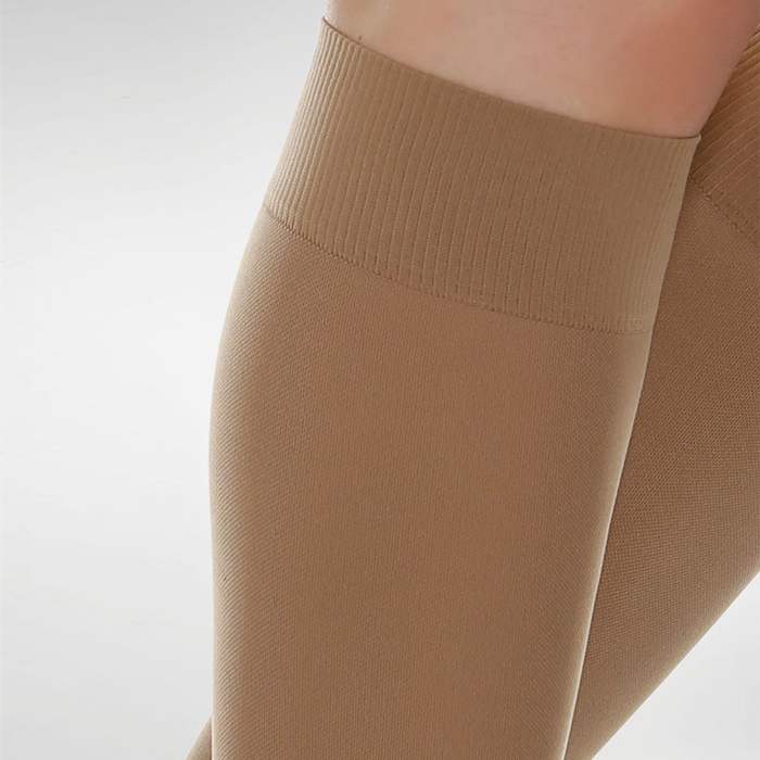 MICROFIBER - Dokolenice 140 DEN (18-22mmHg)